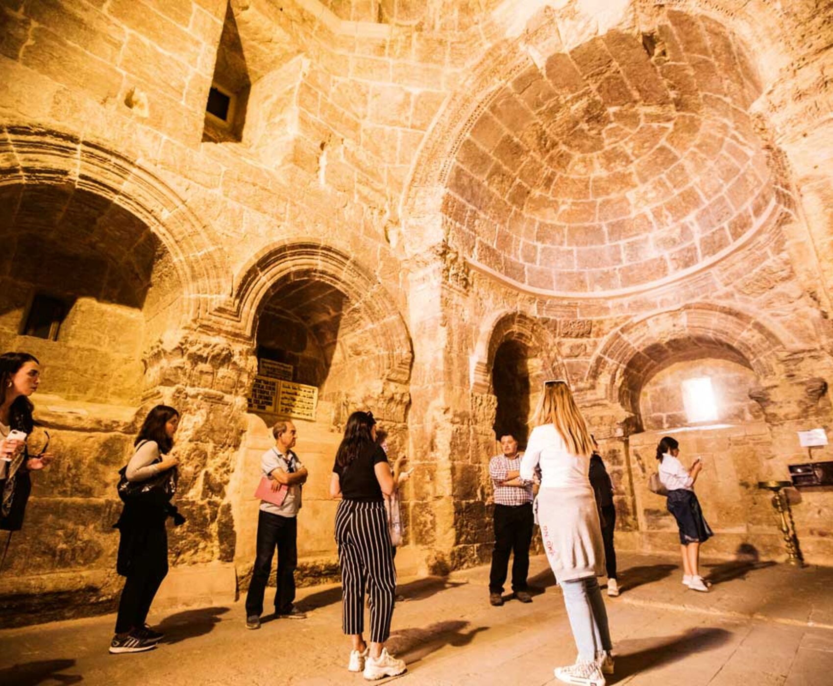 UÇAKLI MARDİN GÖBEKLİTEPE NEMRUT TURU