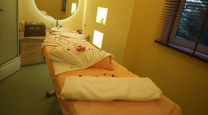ELİZ HOTEL (Convention Center Thermal Spa