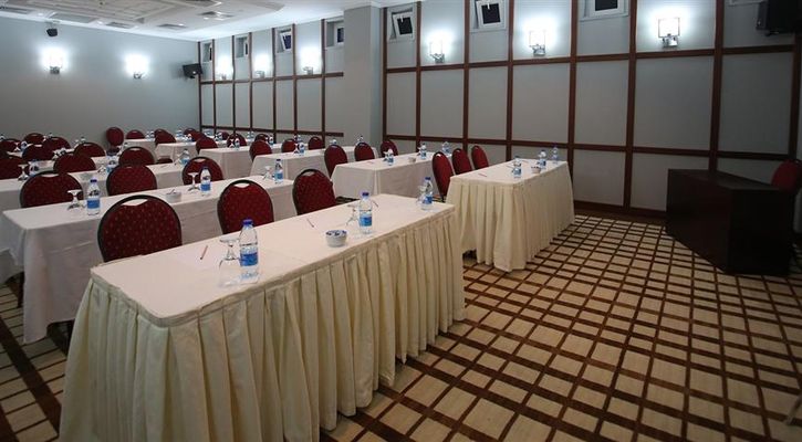 ELİZ HOTEL (Convention Center Thermal Spa