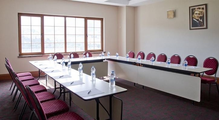 ELİZ HOTEL (Convention Center Thermal Spa