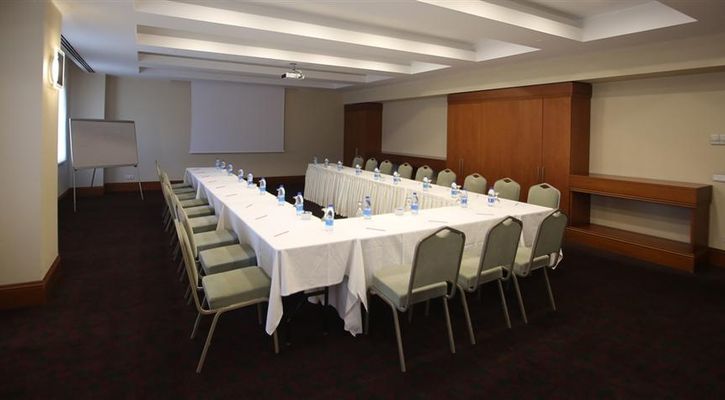 ELİZ HOTEL (Convention Center Thermal Spa