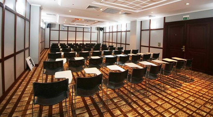 ELİZ HOTEL (Convention Center Thermal Spa