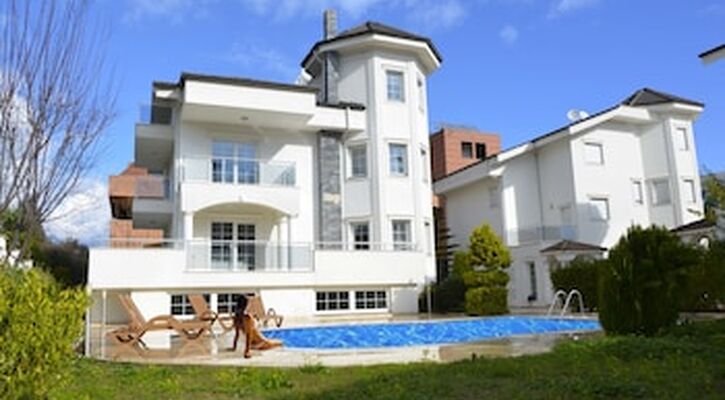 Botanik Villa Kemer