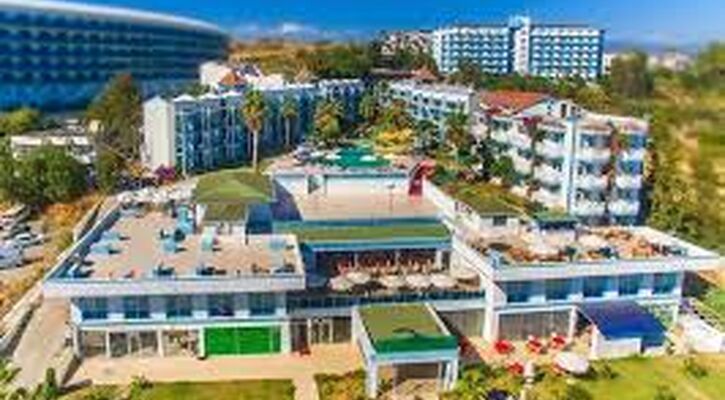 Castinos Beach Garden Hotel