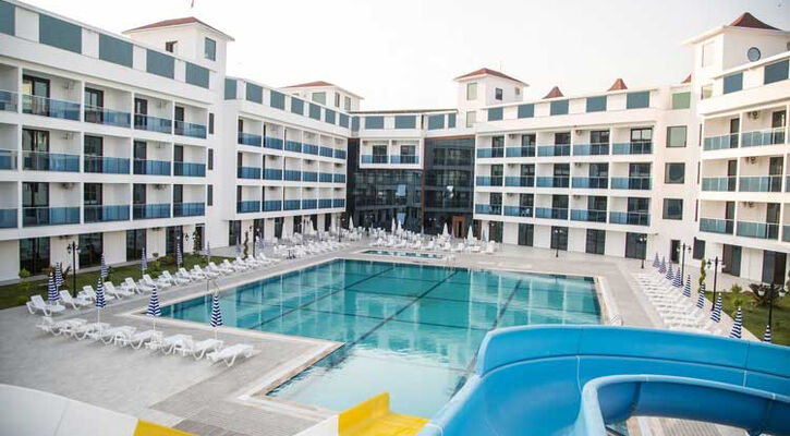 Grand Cinar Hotel
