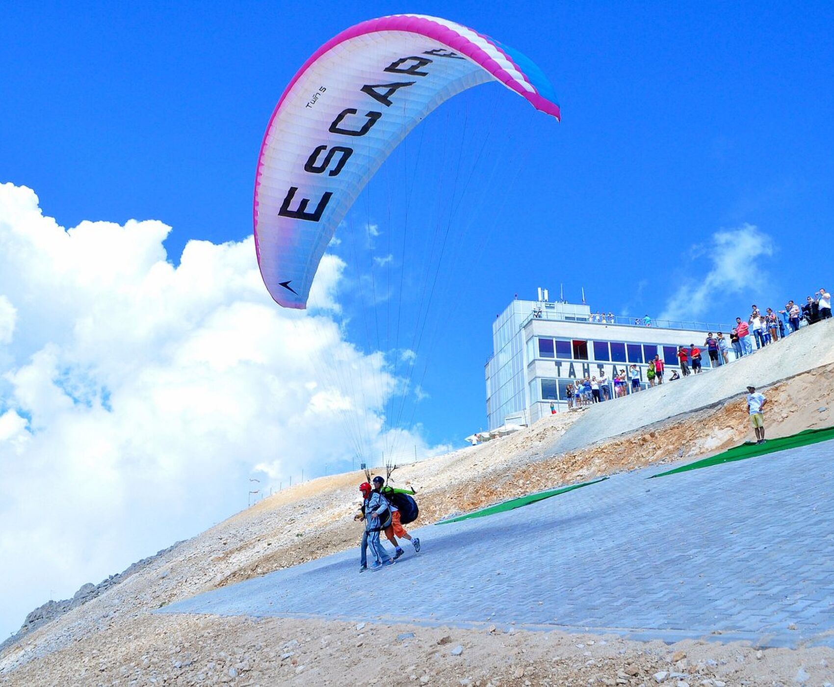 TAHTALI OLYMPOS YAMAÇ PARAŞÜTÜT
