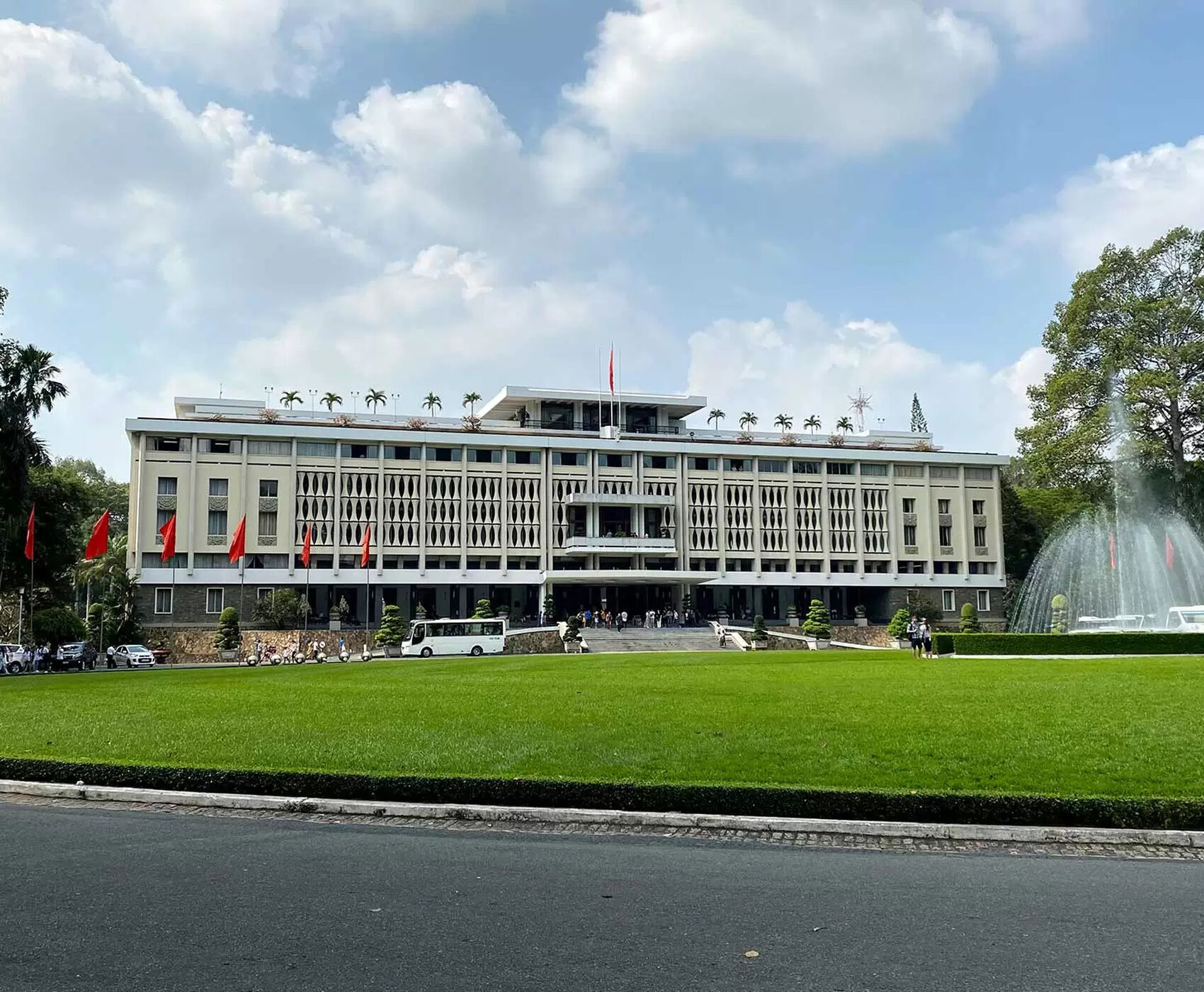 ANTALYA ÇIKIŞLI UÇAKLI VİETNAM & KAMBOÇYA TURU