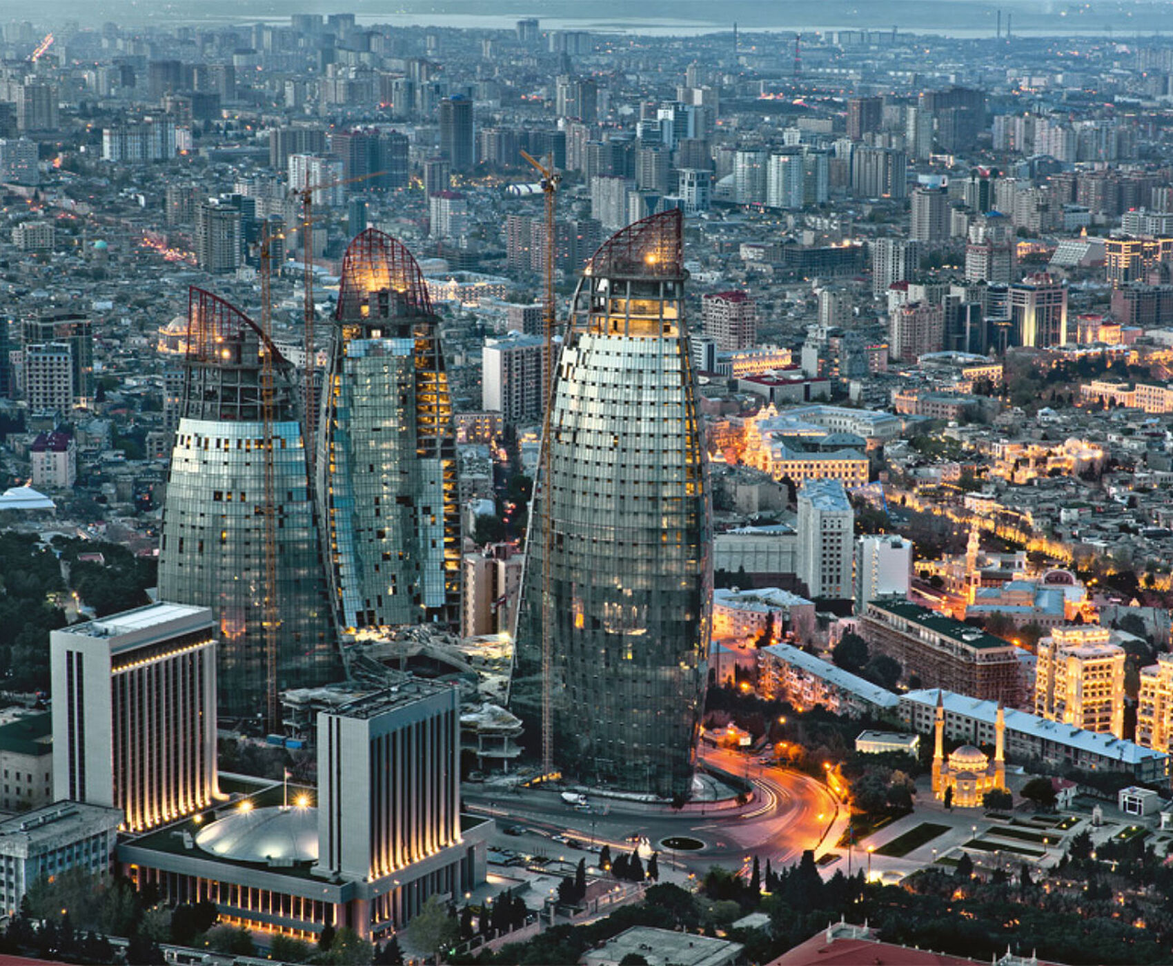 ANTALYA DAN UÇAKLI BAKÜ  AZERBAYCAN