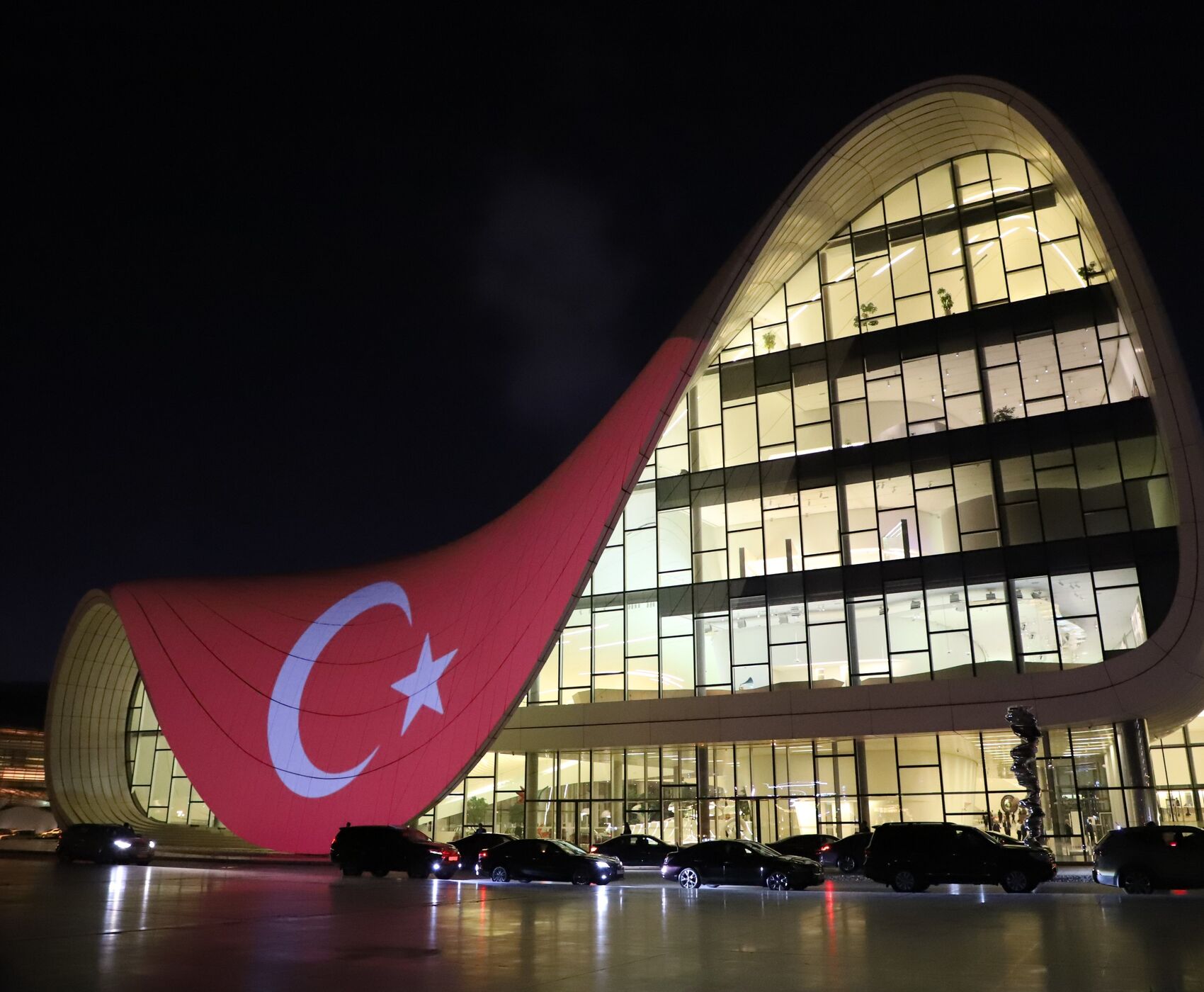 ANTALYA DAN UÇAKLI BAKÜ  AZERBAYCAN