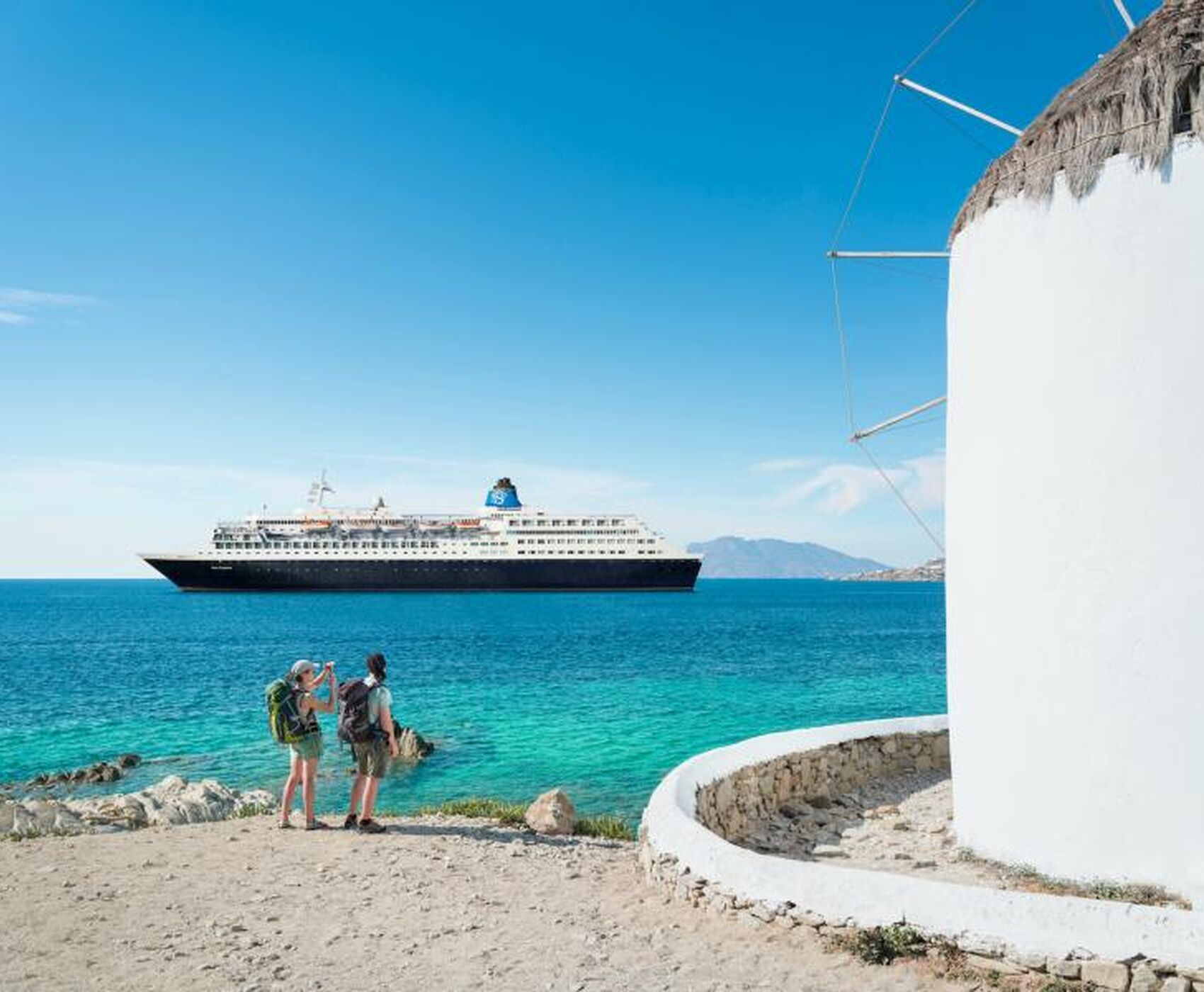 ÇEŞME ÇIKIŞLI SELECTUM BLU CRUISES İLE RODOS & SANTORİNİ & MYKONOS & SAMOS