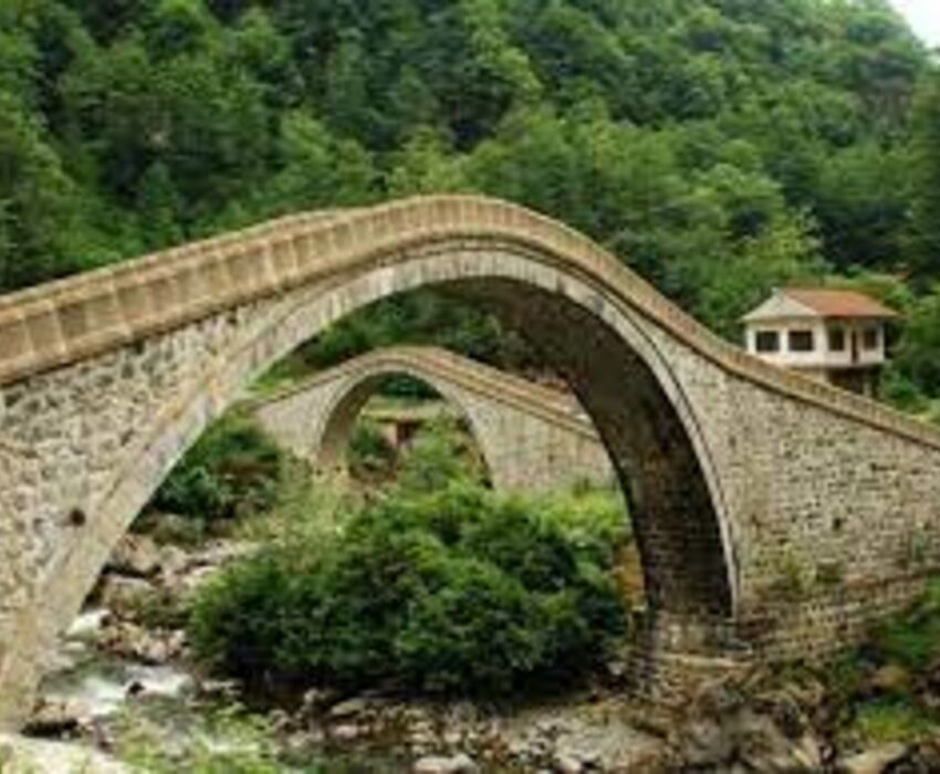 UÇAKLI VAN KARS KARADENİZ YAYLALARI